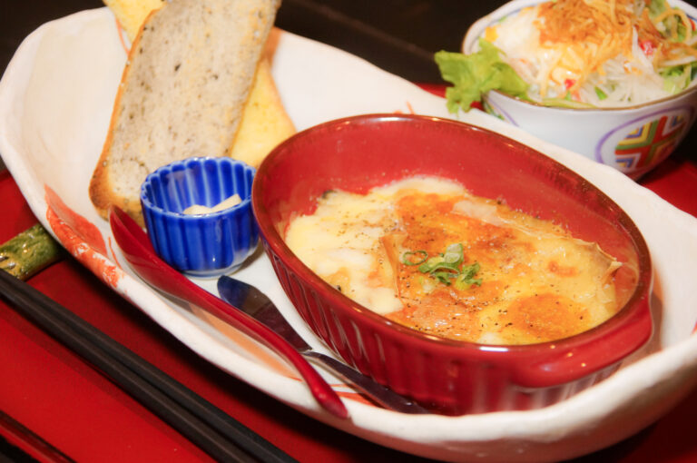 豆乳と湯葉のグラタン